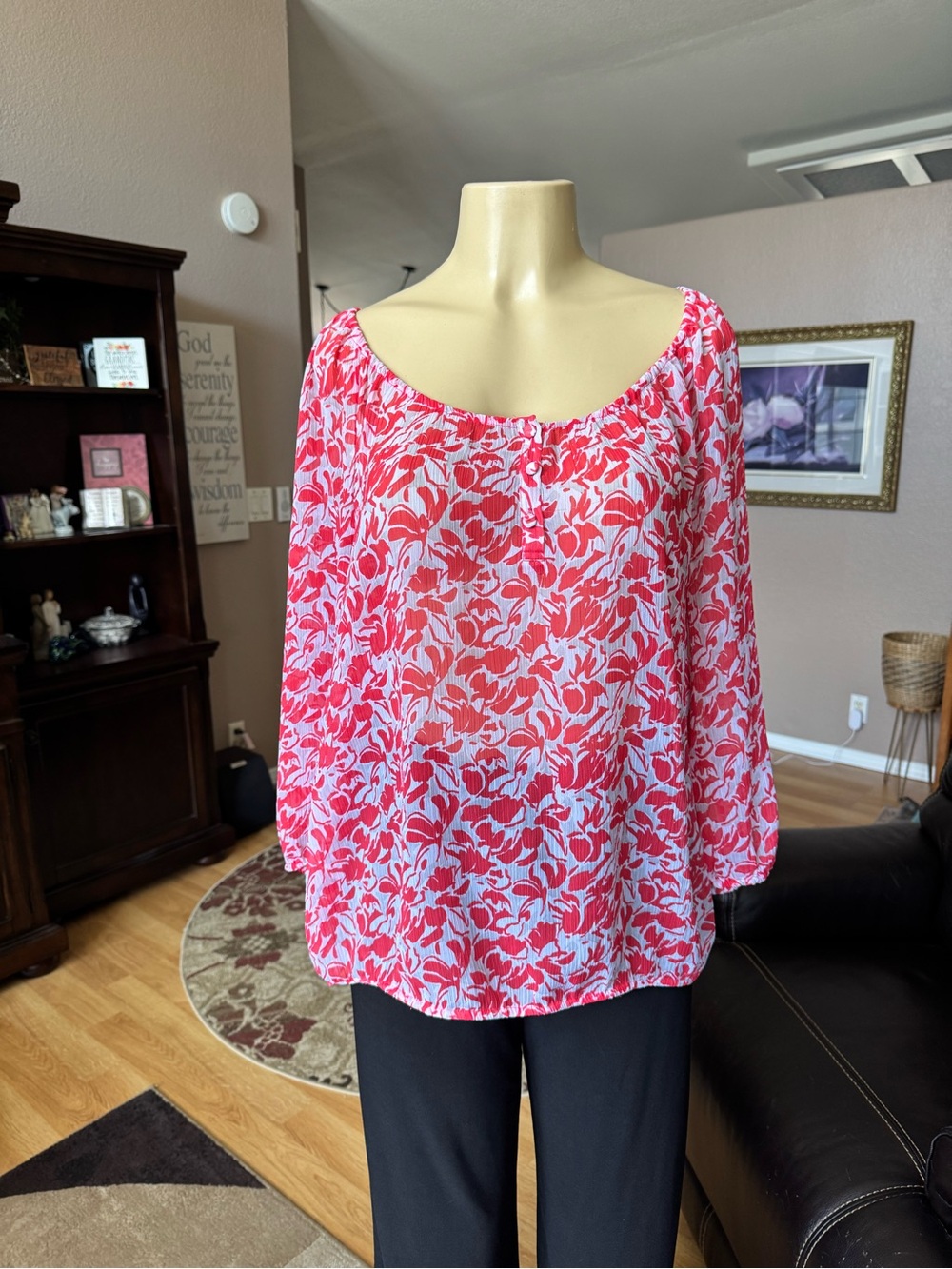 Liz Claiborne sheer red & white floral scoop neck blouse-size XL - Picture 5 of 10